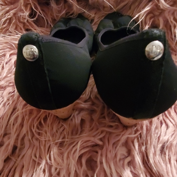 Donald Pliner Peep Toe Wedge Size 9.5 Medium - Picture 6 of 8